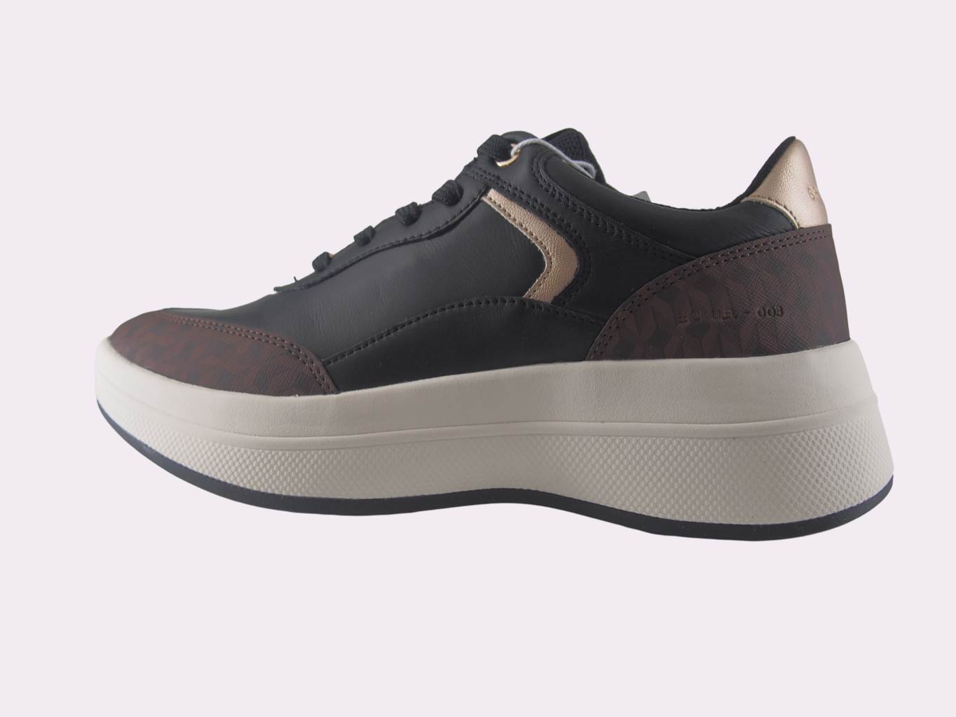 zapatilla amortiguada geox