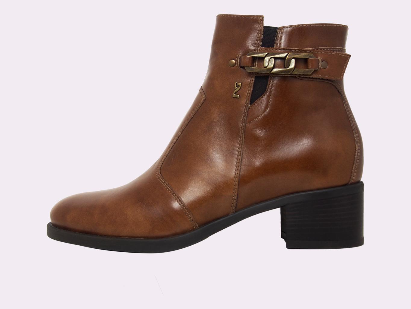 BOTIN MARRON NERO I20500
