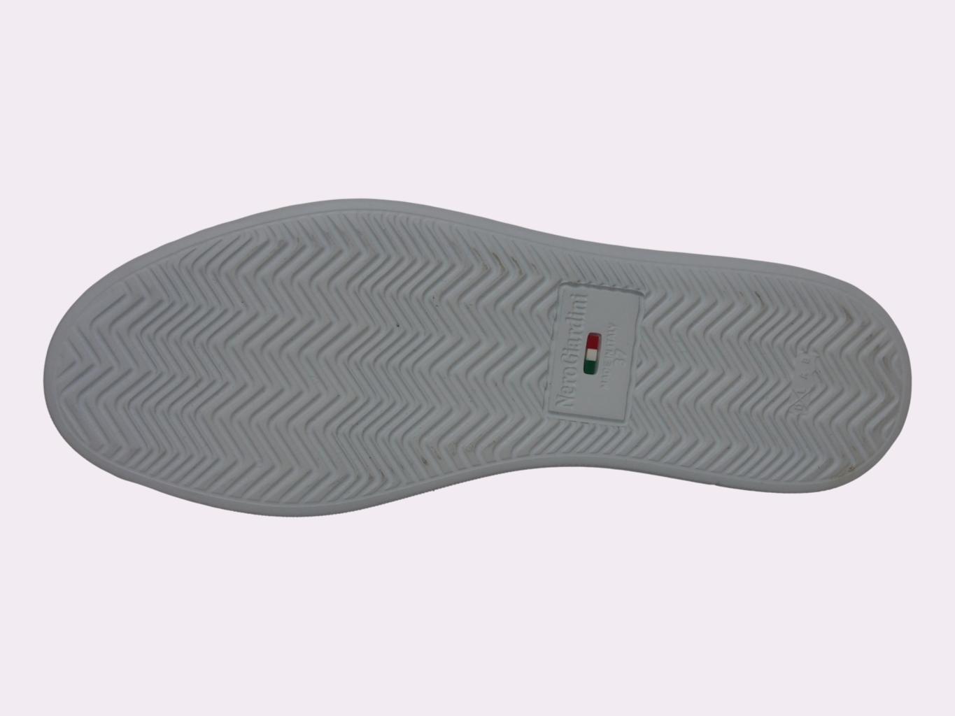 ZAPATILLA NERO GIARDINI NEGRO FLARFORM