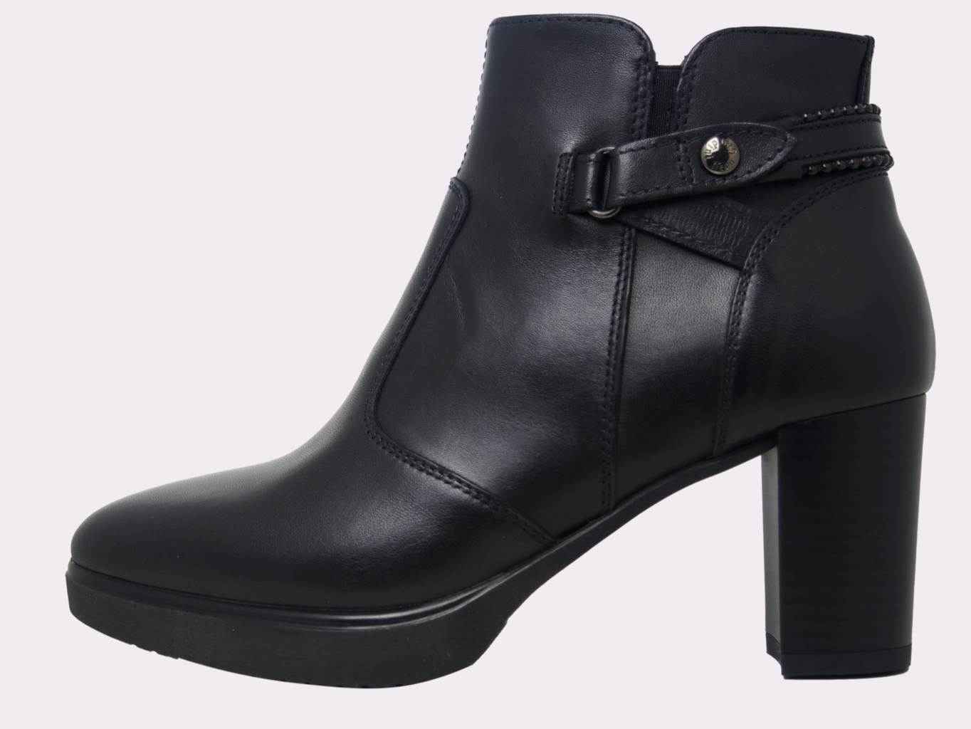 BOTINES COMODOS Y ELEGANTES