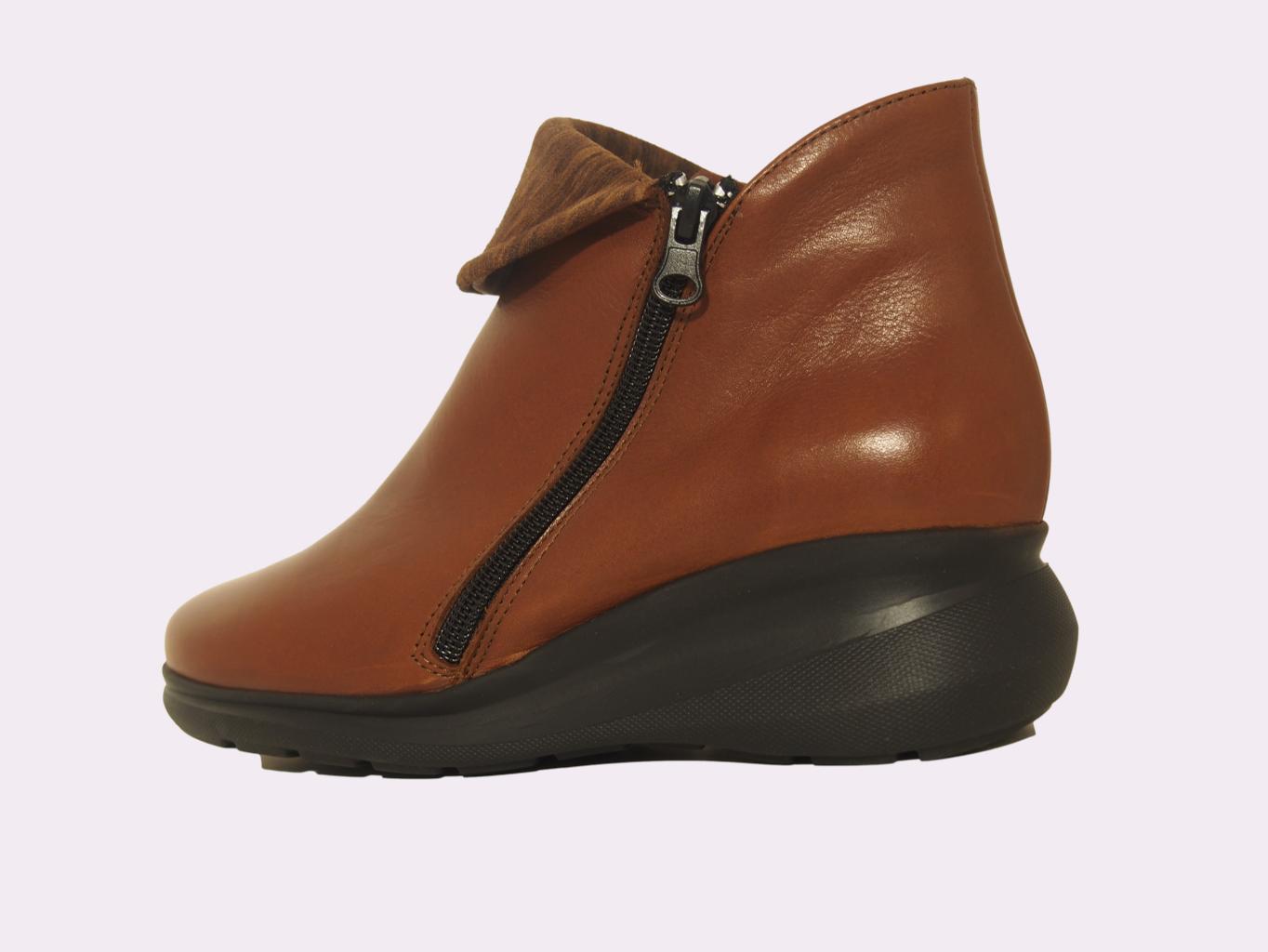 BOTA COMODA PIE  SANTO